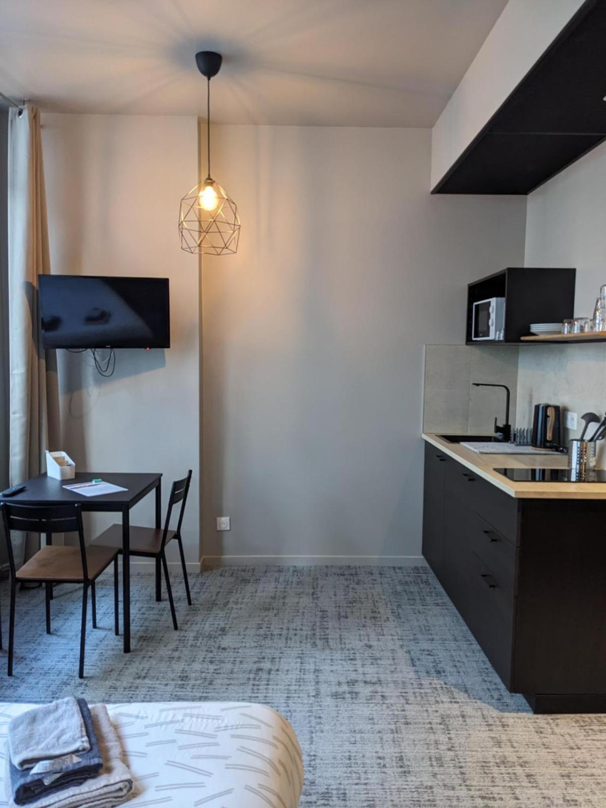 Appartamento Le 12 Wifi Cosy Parking 3 Saint-Etienne  Esterno foto
