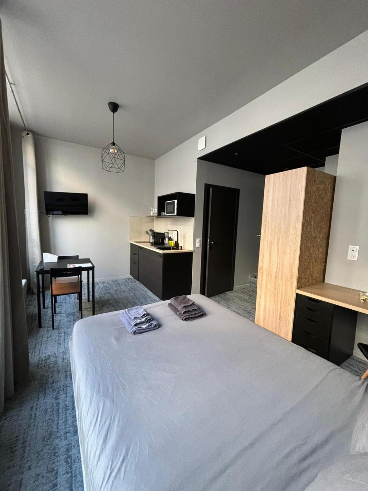 Appartamento Le 12 Wifi Cosy Parking 3 Saint-Etienne  Esterno foto